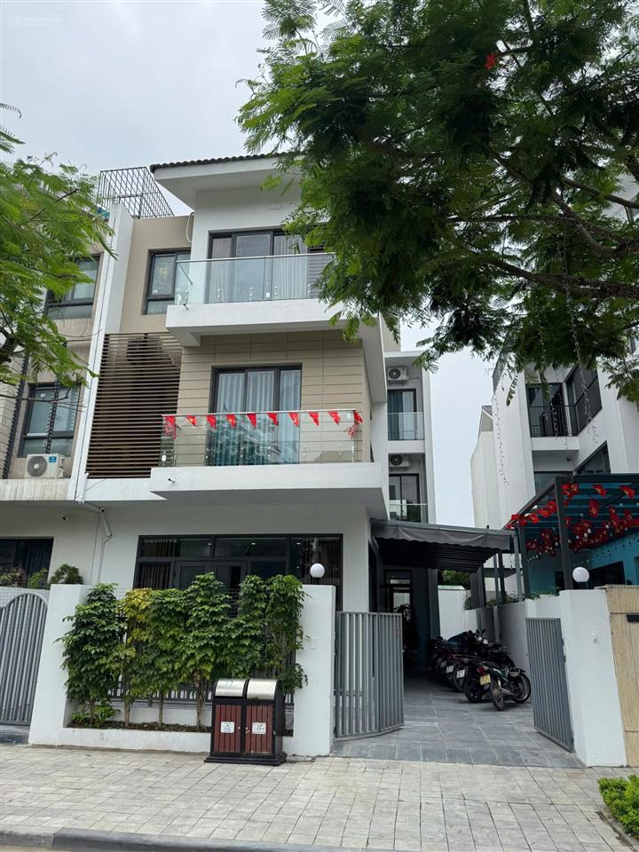 Tôi cần cho thuê nguyên căn biệt thự dương nội làm vp, kho, hoàn thiện full, gần hồ, ô tô đỗ cửa