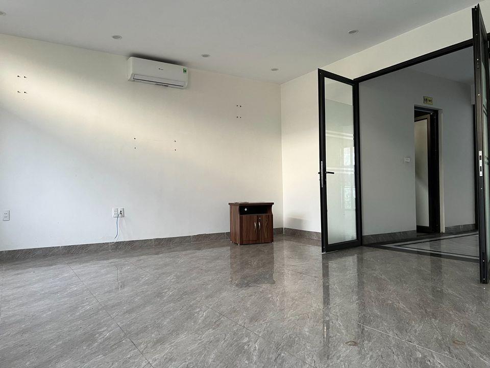 Cho thuê biệt thự Dương Nội đường lớn 27m không giới hạn mục đích sử dụng