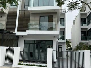 Cho thuê biệt thự dương nội hoàn thiện đẹp mới tinh cạnh hồ làm văn phòng, kho, kinh doanh  25tr