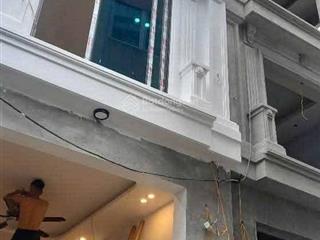 Chỉ 3 tỷ 65 cách trạm bơm yên nghĩa 1km (đông la).
diện tích 30m2, 5t xây mới