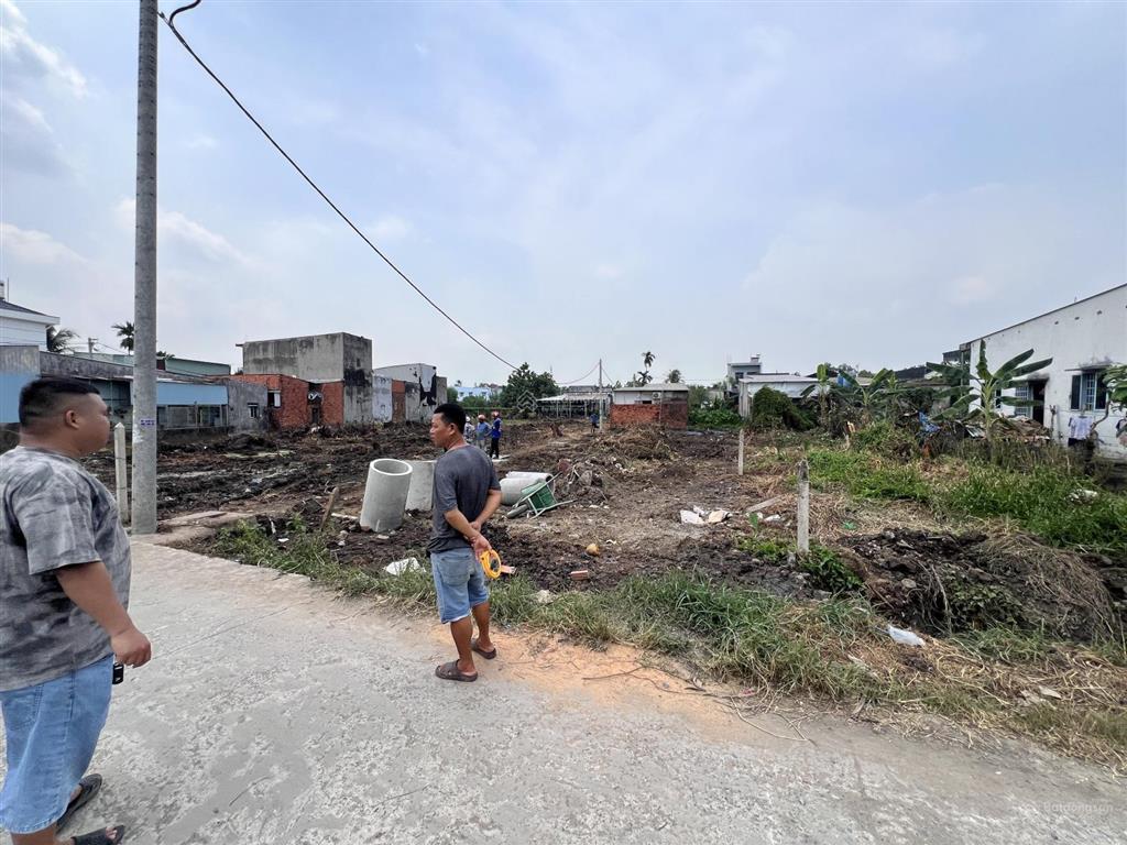 7.6*32=248m2 full thổ cư  1 sẹc hà duy phiên  bình mỹ  củ chi