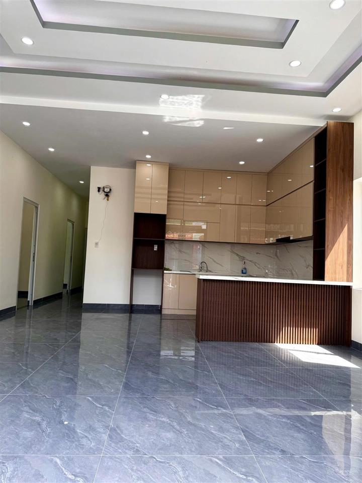 Villa góc 2 mặt tiền  tây nha trang  1 sẹc ql1c chỉ 100m đường thông ô tô