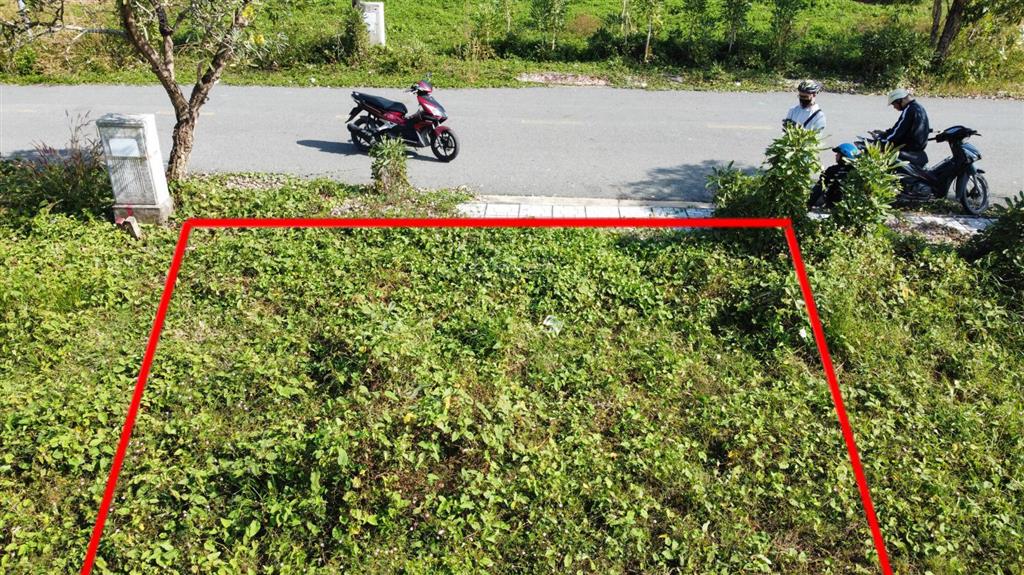 Ccg trục chính reversider võ văn bích bình mỹ củ chi diện tích 6.3 x 13m = 81m
