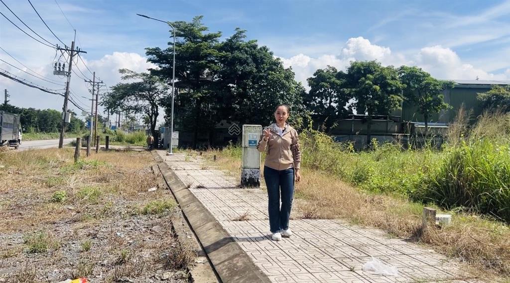 5x20=100m2 full thổ cư mặt tiền đường võ văn bích  bình mỹ  củ chi