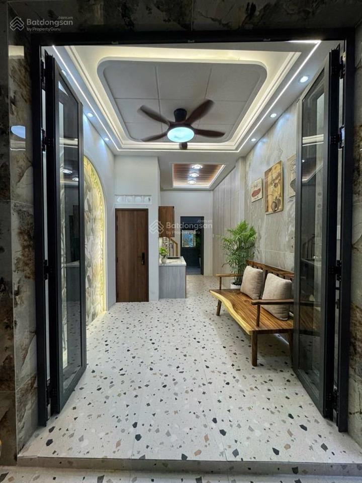 Bán nhà mới xây  phạm văn chí  5,95 tỷ  54m2, 5pn, 5wc  pháp lý đầy đủ