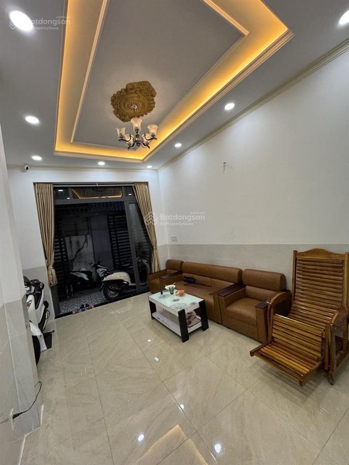 Bán nhà riêng hậu giang, giá cực chất 6,7 tỷ, 56m2, 4pn, 4wc  sát mt lò gốm