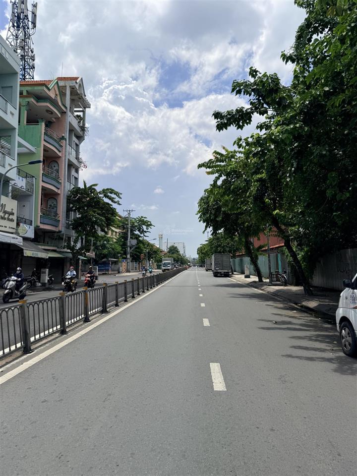 Nhà 2 mặt tiền trước sau hẻm nhựa oto, sát bên thcs văn thân, 1 trệt 1 lầu, 54m2 giá chào 8,3 tỷ