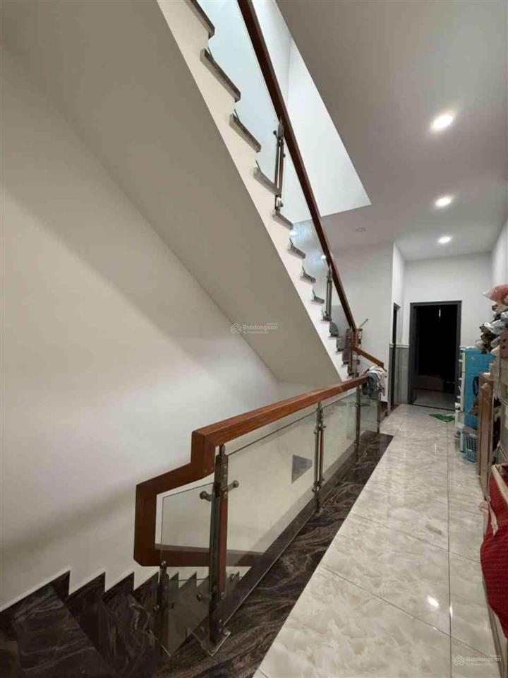Mặt tiền thụt minh phụng  4 tầng  1 trệt  2 lầu sân thượng  60m2  kinh doanh đỉnh  7,5 tỷ