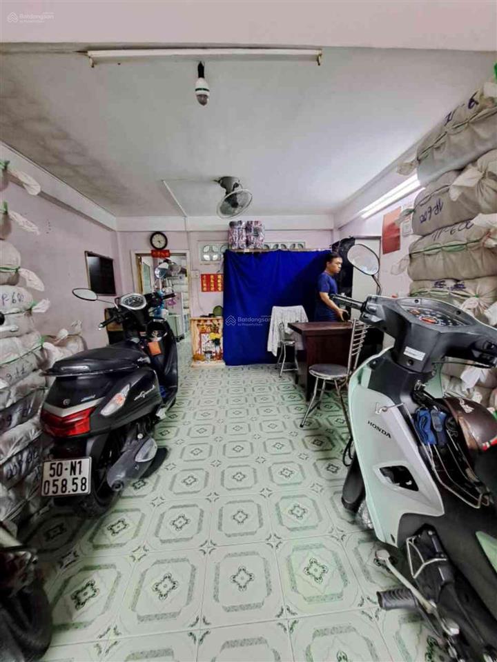 Một căn ra mt hồng bàng  52m2  3 tầng  5,8 tỷ