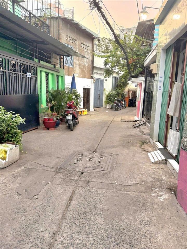 56m2 xe hơi đậu cửa  ngay vòng xoay phú lâm  mua đất tặng nhà  giảm mạnh còn 5,25 tỷ