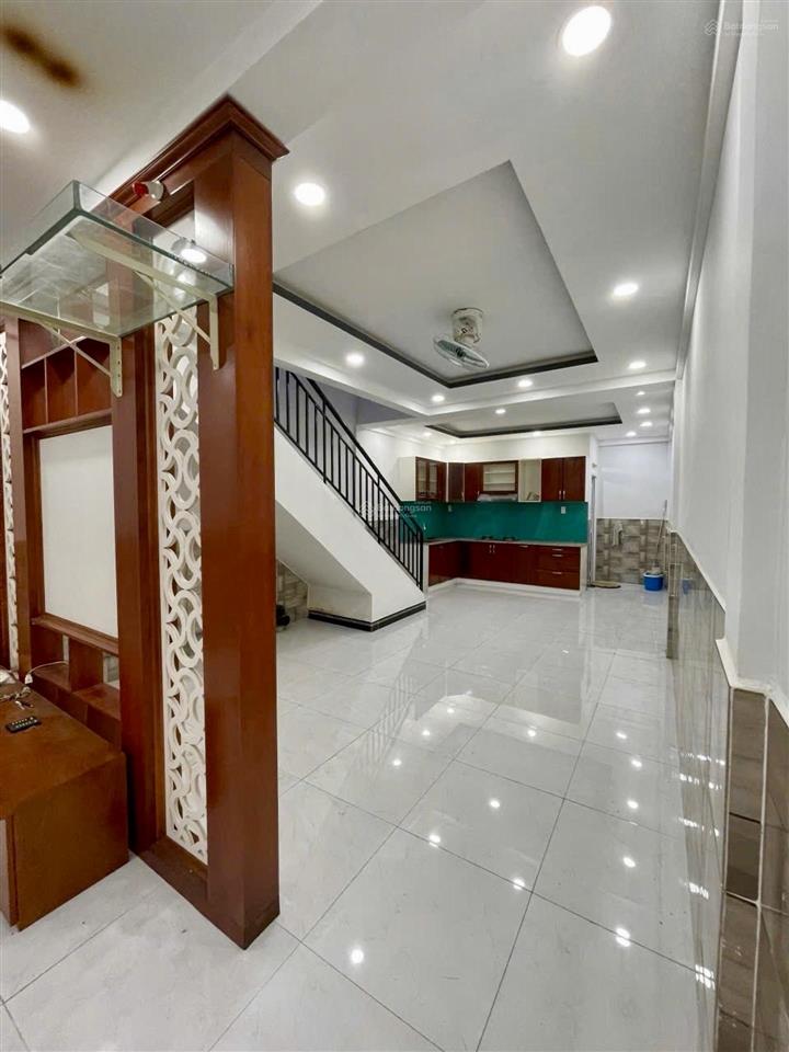 Mặt tiền kinh doanh chợ hậu giang  4x18  72m  3 tầng  sổ vuông  hxh tránh  nhỉnh 9d tl