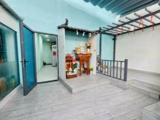 Nhà 70m2 xe tải đậu cửa  cách 20m ra galaxy kinh dương vương  bề ngang lớn thích hợp làm chdv