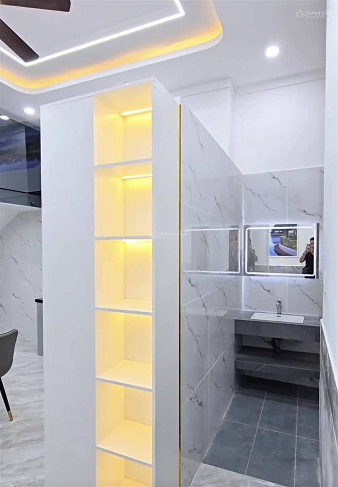 Bán nhà 1 trệt 2 lầu 3 tấm đúc kdc phường hóa an tặng full nội thất