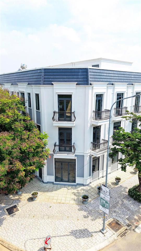 Duy nhất căn nhà phố 5*20 đường thông, giá chỉ 4.23 tỷ