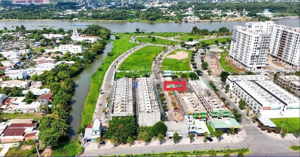 Duy nhất căn nhà phố 5*20 đường thông, giá chỉ 4.23 tỷ