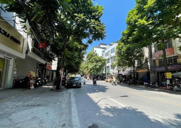 BÁN NHÀ MẶT PHỐ DƯƠNG VĂN BÉ-60Mx4T-MẶT TIỀN LỚN-VỈA HÈ RỘNG-KINH DOANH SẦM UẤT