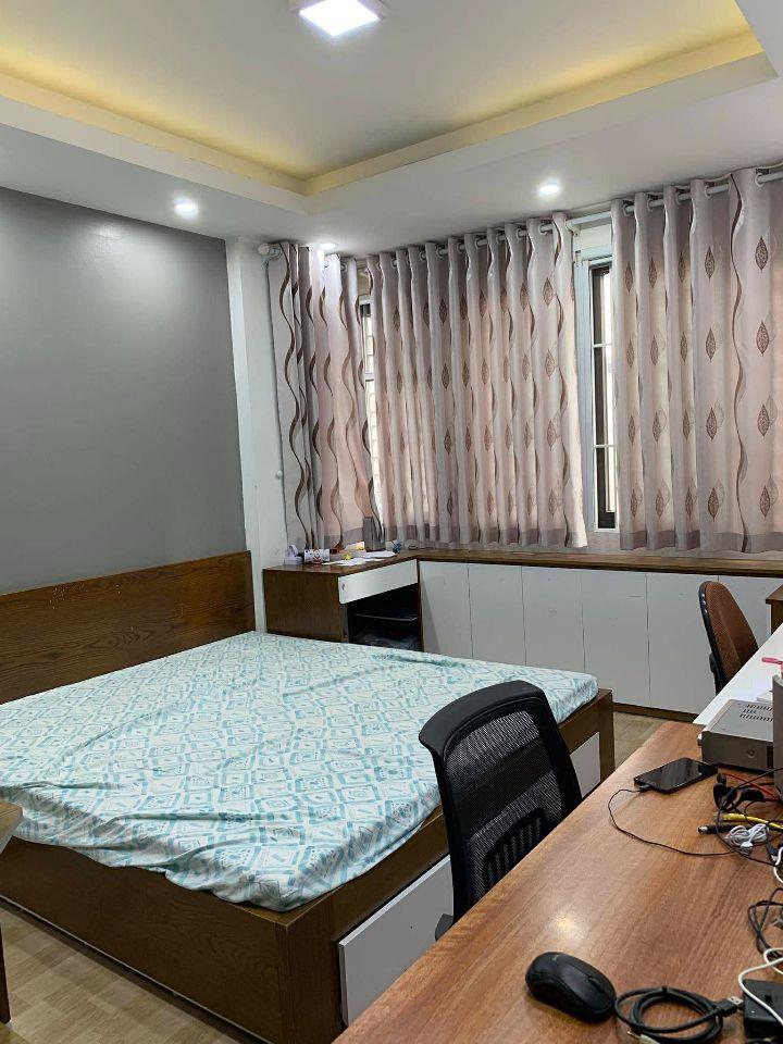 BÁN NHÀ TƯ ĐÌNH-LONG BIÊN-50Mx4T-PHÂN LÔ-ÔTÔ VÀO NHÀ-ÔTÔ VÒNG QUANH THÔNG RA CỔ LINH