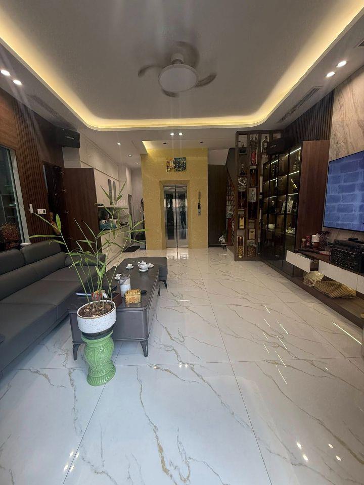 NGỌC THỤY LONG BIÊN-NHÀ DÂN XÂY 44Mx6T THANG MÁY-LÔ GÓC-FULL NỘI THẤT-QUY HOẠCH ỔN ĐỊNH