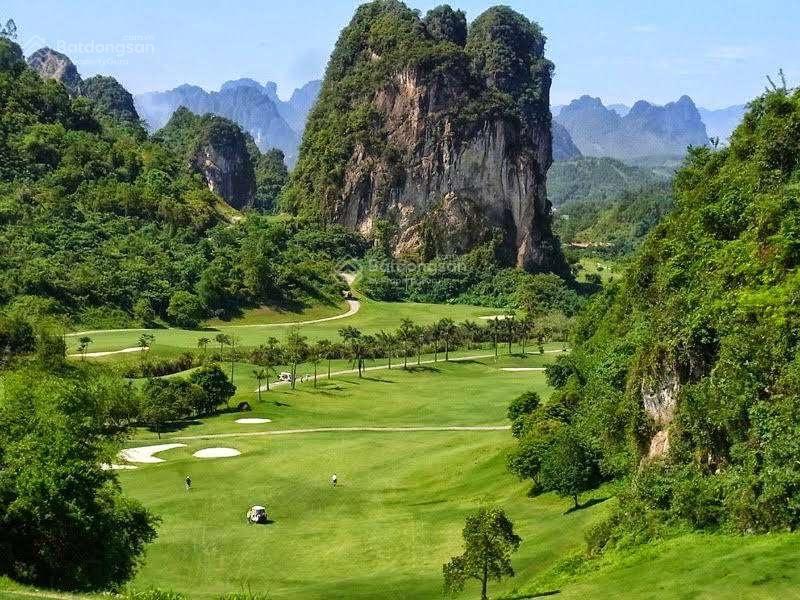 Biệt thự đủ đồ, đã có sổ hồng lâu dài gần sân golf phoenix