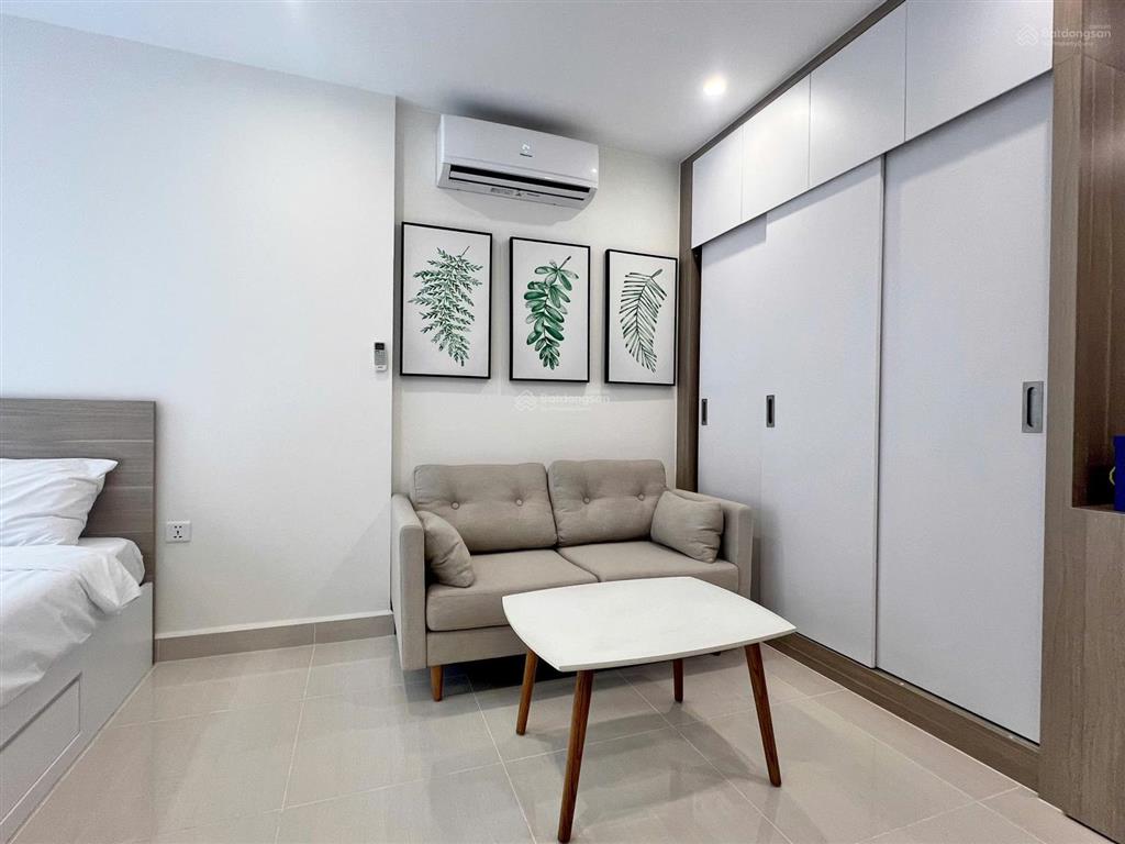 Bán căn studio đối diện vinuni đủ nội thất, đang cho thuê