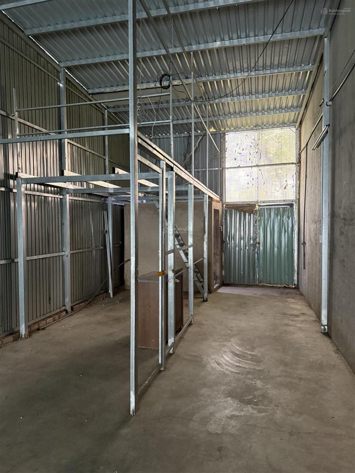 * cho thuê kho xưởng * 125m2 gần đường hoàng hữu nam, phường long thạnh mỹ, quận 9