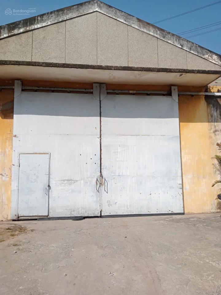* cho thuê kho nằm trong tổng kho*300m2 võ nguyên giáp, phường trường thọ, quận thủ đức