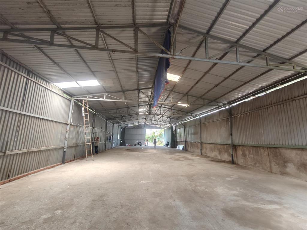 *cho thuê kho xưởng*500m2 đường gò cát ,p. phú hữu, quận 9