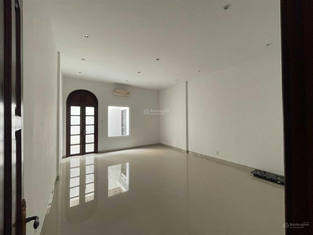 Cho thuê nhà nguyên căn mặt tiền nguyễn quý đức dt 5 x 20m  kc trệt + 2 lầu  35 tr  an phú  q2