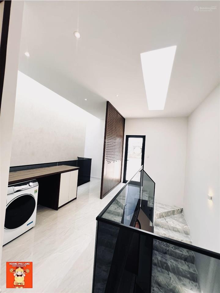 Bán nhà siêu đẹp đường trần kim xuyến giá 9ty3 thương lượng   0911 222 ***