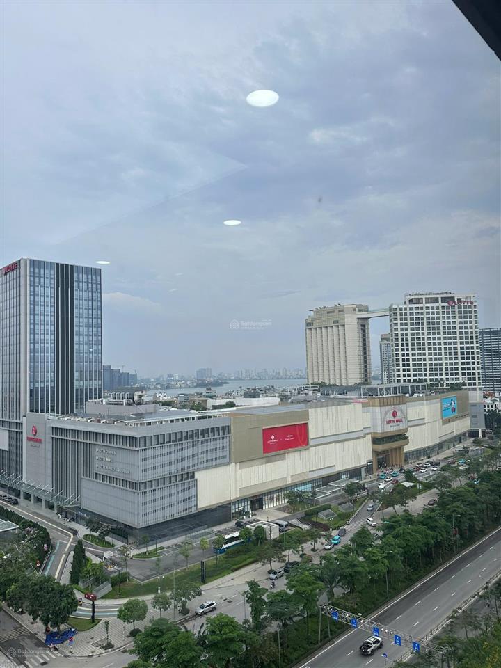 Cho thuê căn hộ 2pn, bc đn view hồ tây tại udic westlake