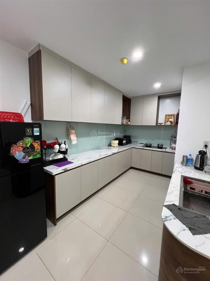 Bán căn 2pn 94m2 giá 4 tỷ tại chung cư vũng tàu plaza  mạnh 0908 727 ***