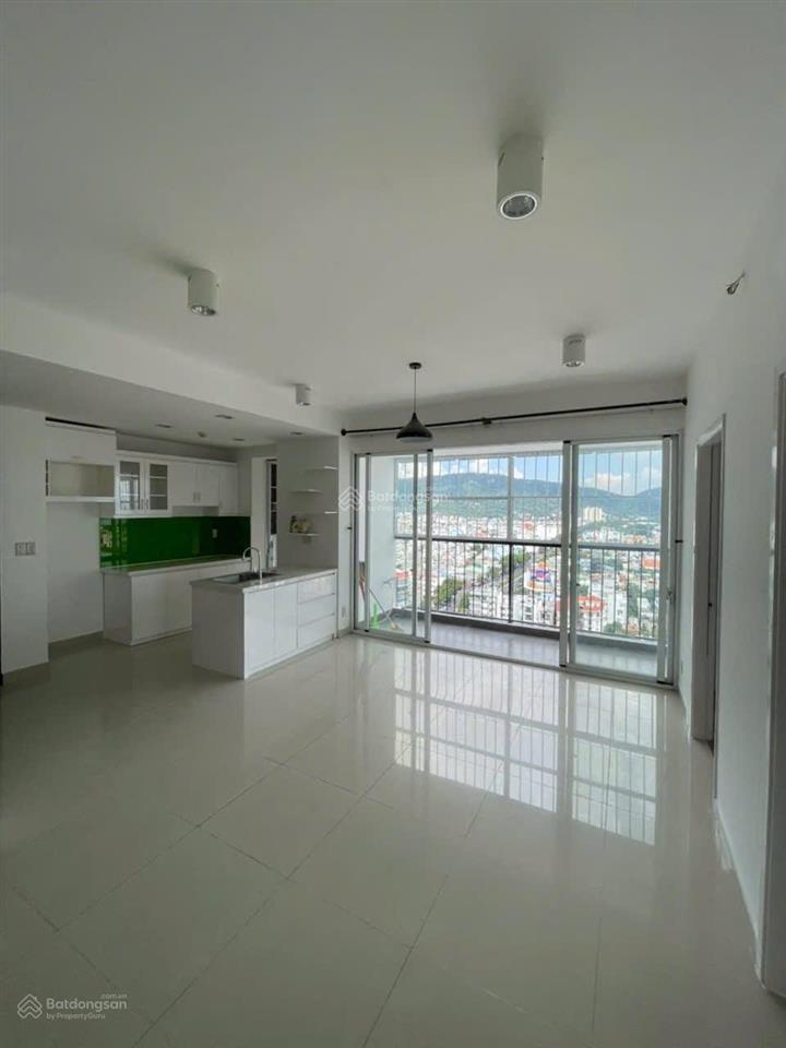 Bán căn hộ 2pn 65m2 đẹp giá 3,05 tỷ chung cư vũng tàu plaza  mạnh 0908 727 ***