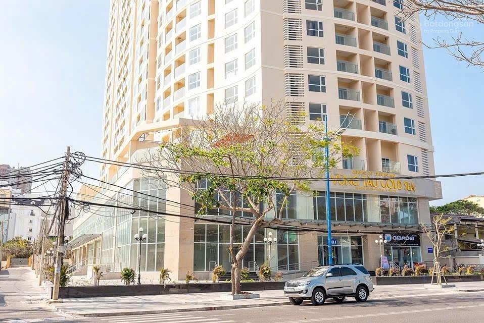 Bán căn hộ 2pn 80m2 giá 3tỷ900tr vũng tàu goldsea  mạnh 0908 727 ***