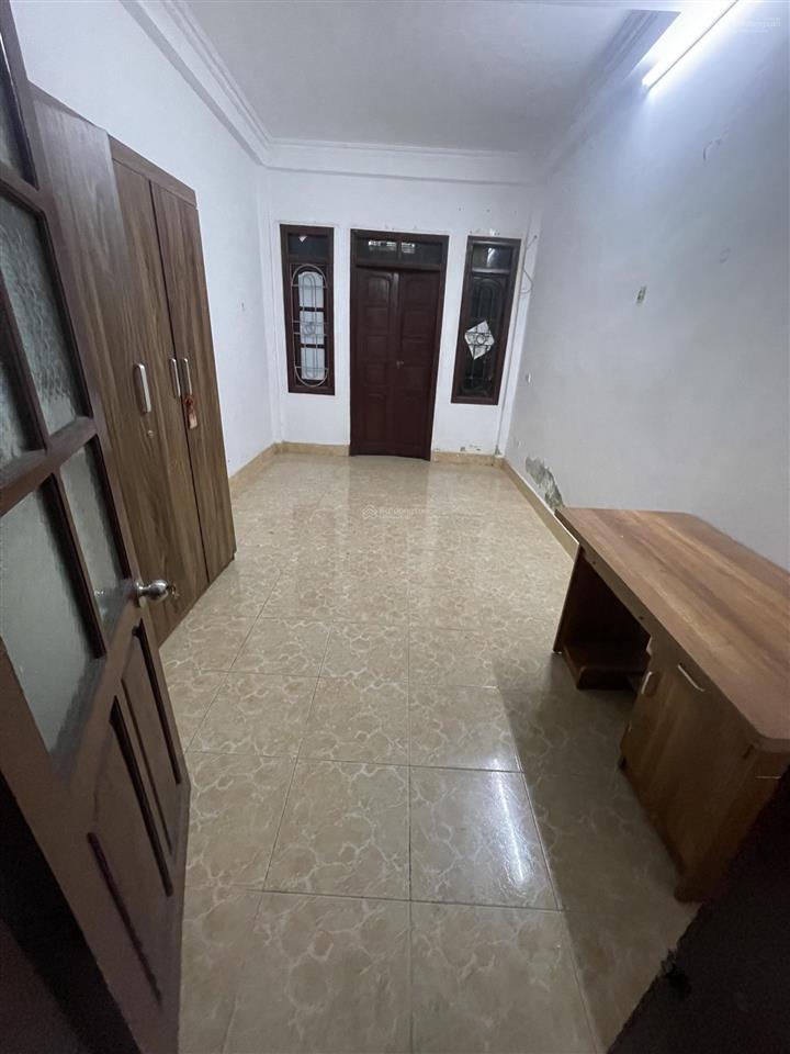 Nhà bác ruột em chuyển đổi cần bán gấp căn nhà 4 tầng ngõ 108 đông thiên, diện tích 25m2 sđcc