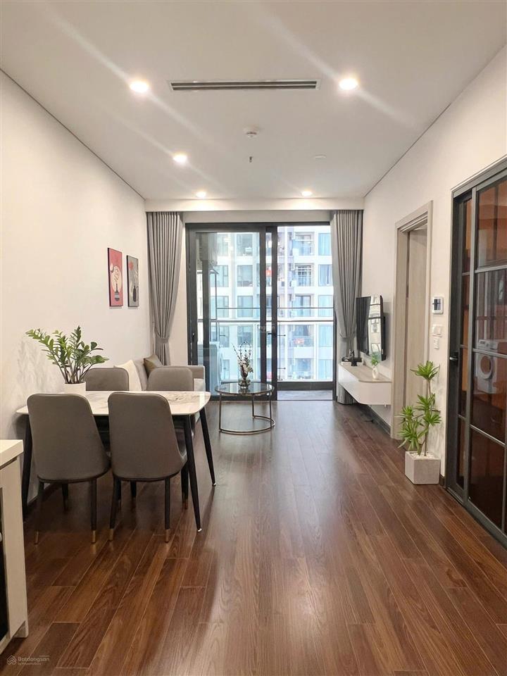 Bán căn hộ masteri tòa a 1pn+, full đồ sổ đỏ cầm tay