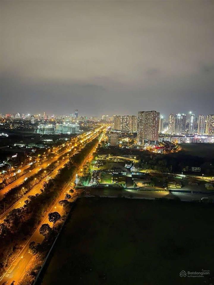 Chính chủ cho thuê căn 2 pn cc t3 thăng long capital  0985 691 ***