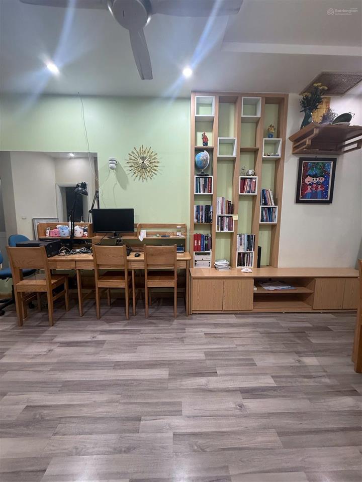 Chỉ 3,8 tỷ sở hữu 2pn tầng trung đnb 32t the golden full nội thất sẵn sổ cầm tay  0985 691 ***