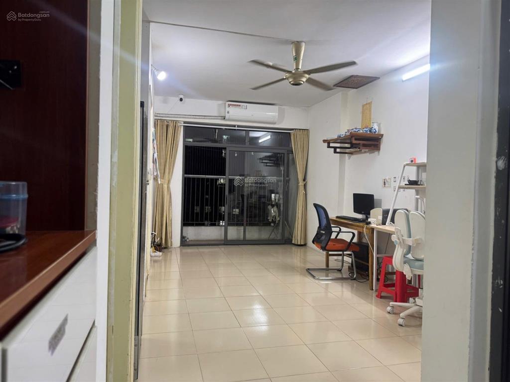Chính chủ bán 2pn 18t2 the golden an khánh giá 3.5 tỷ (các bác không nghe nhầm đâu 3.5 tỷ ạ)