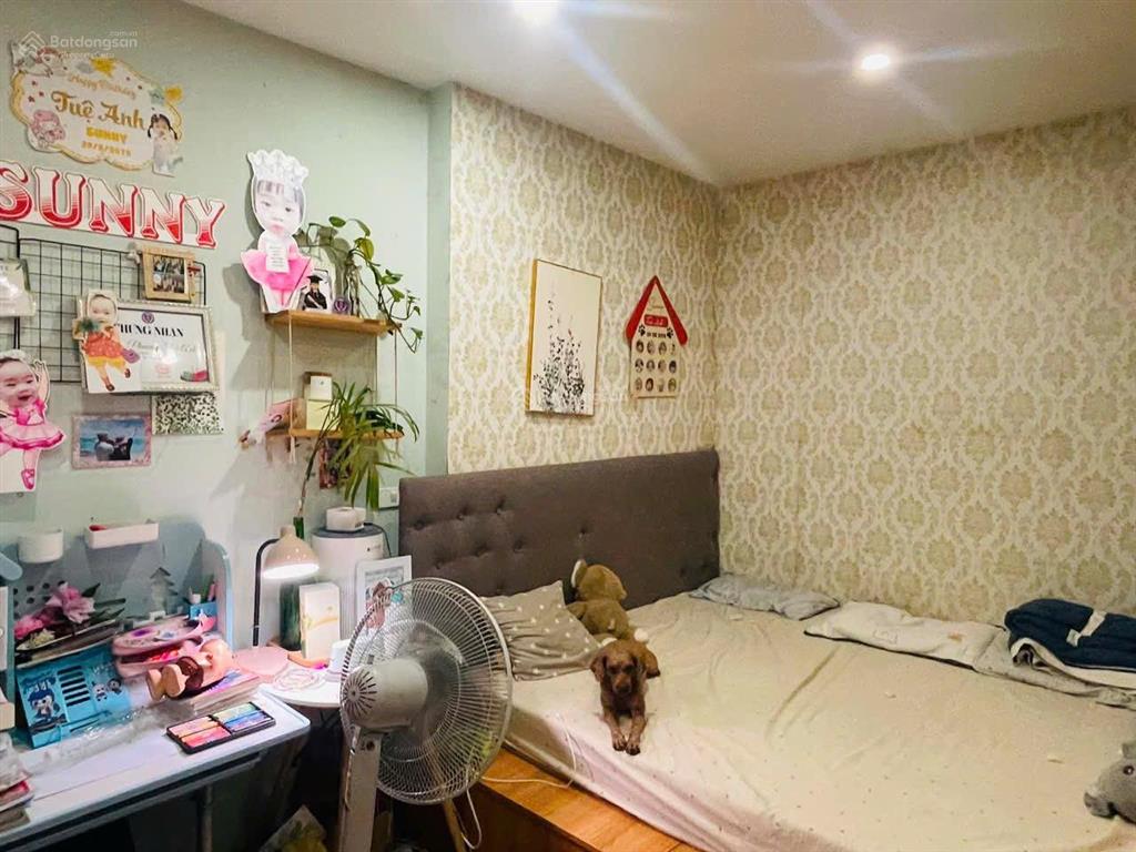 Bán 2 pn tầng trung gemek 2 diện tích 72m giá 3,55 tỷ  0985 691 ***