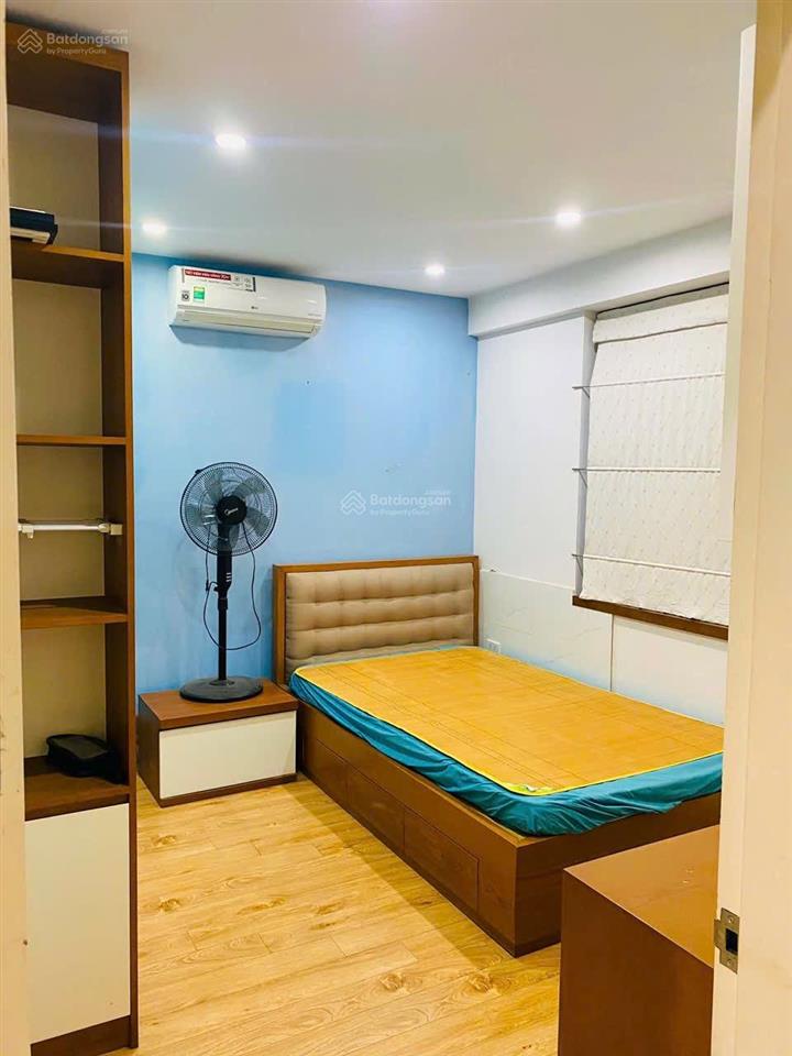 3.6 tỷ  2pn căn góc tòa 18t1 the golden an khánh 70m2