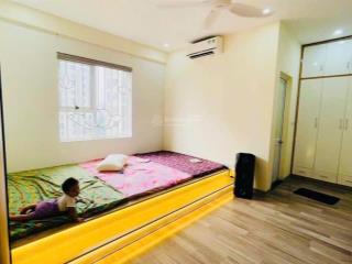 Chính chủ gửi bán căn hộ 3pn tầng trung 32t the golden giá 5,3 tỷ