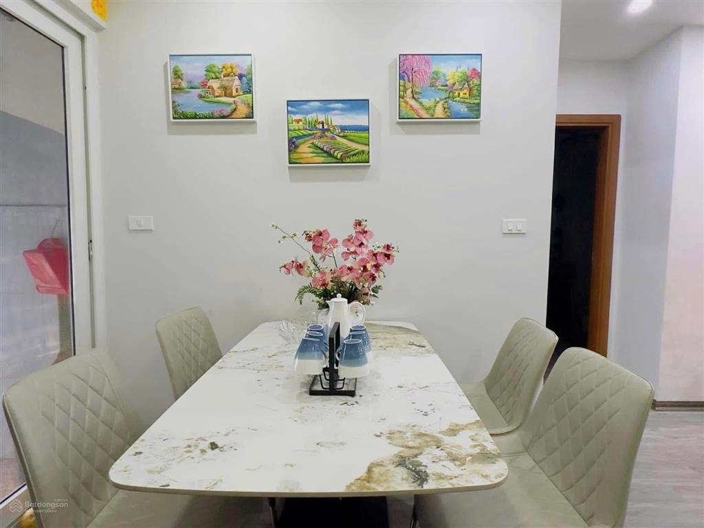 Chính chủ bán 3pn tòa a2 tầng trung gemek tower 1 giá 4.4 tỷ  e thanh 0985 691 ***