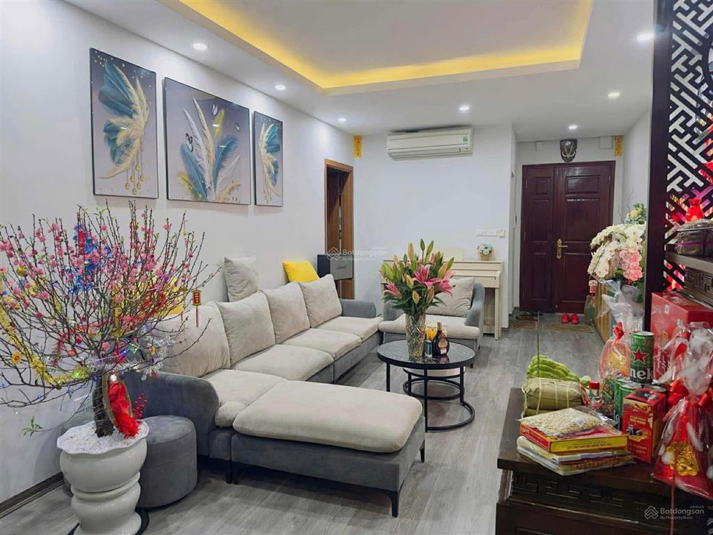 Chính chủ bán 3pn tòa a2 tầng trung gemek tower 1 giá 4.4 tỷ  e thanh 0985 691 ***