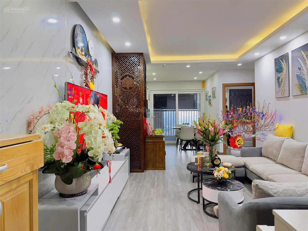 Chính chủ bán 3pn tòa a2 tầng trung gemek tower 1 giá 4.4 tỷ  e thanh 0985 691 ***