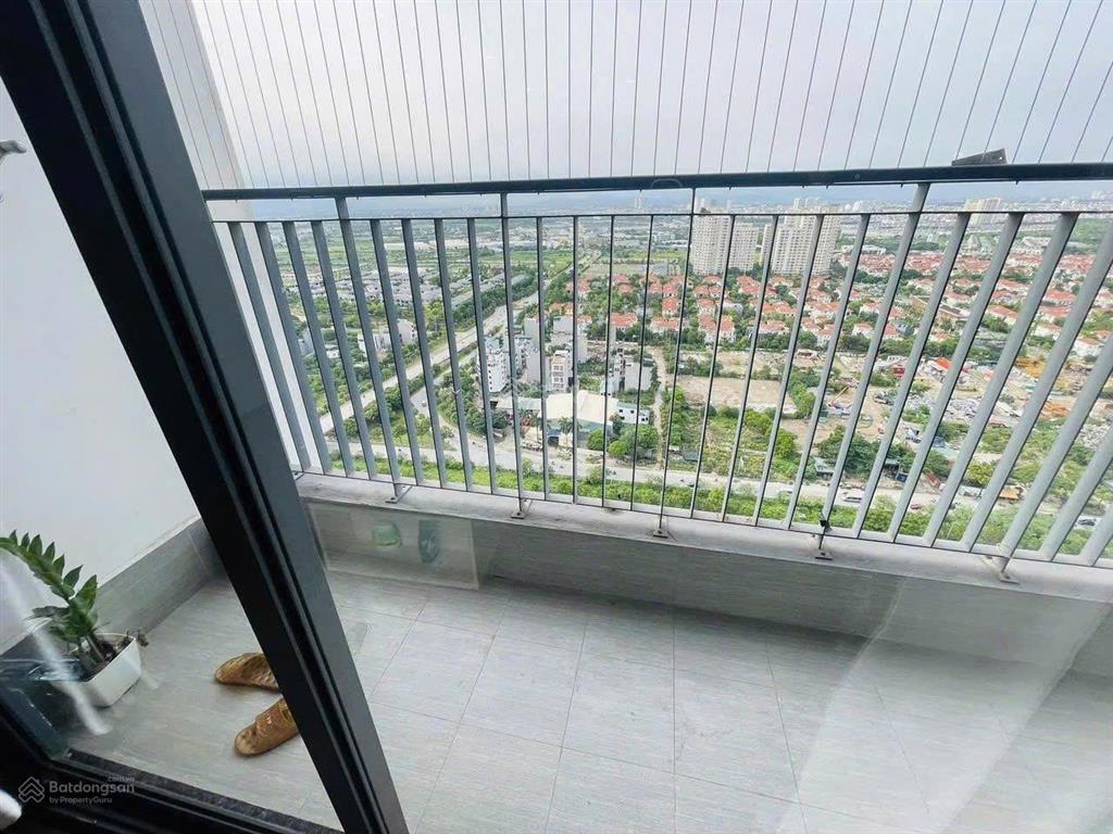 Cho thuê căn hộ 3pn, 2wc tại tòa t4, thăng long capital, chỉ 11tr/ tháng