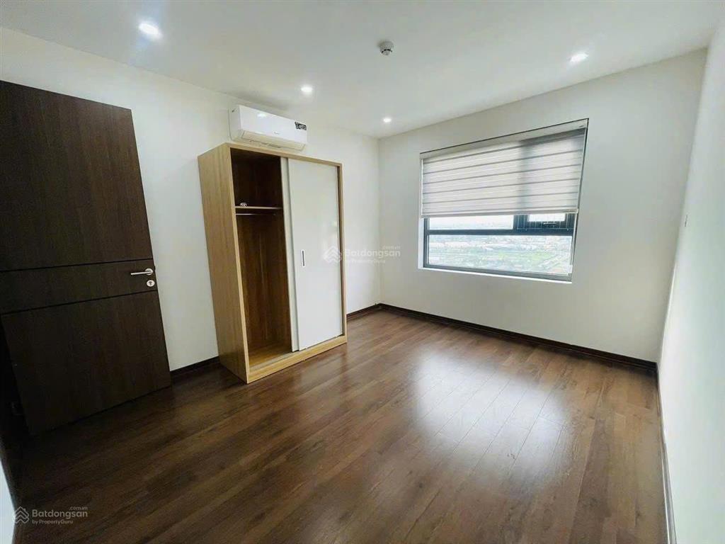 Cho thuê căn hộ 3pn, 2wc tại tòa t4, thăng long capital, chỉ 11tr/ tháng