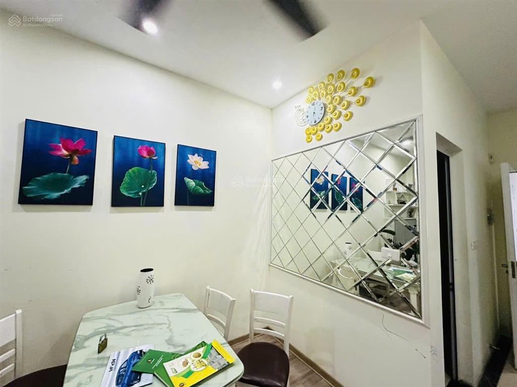 Bán 2pn đơn nguyên b tòa 32t the golden an khánh giá 3.x tỷ (x tiểu học)