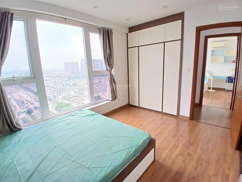 Bán gấp căn góc 3 ngủ, 2 wc, 95,8m tim tường, 89m thông thủy, hỗ trợ vay ngân hàng