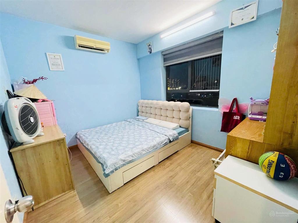 Bán hoa hậu2pn2wc căn góc tòa 18t1 the golden an khánh nhỉnh 3 tỷ xíu