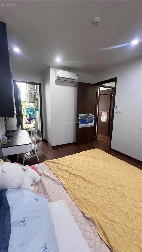 Vợ chồng em cần bán lại căn hộ 1x06 tòa t4 thăng long capital. 69.9m2 full đồ chỉ hơn 3 tỷ